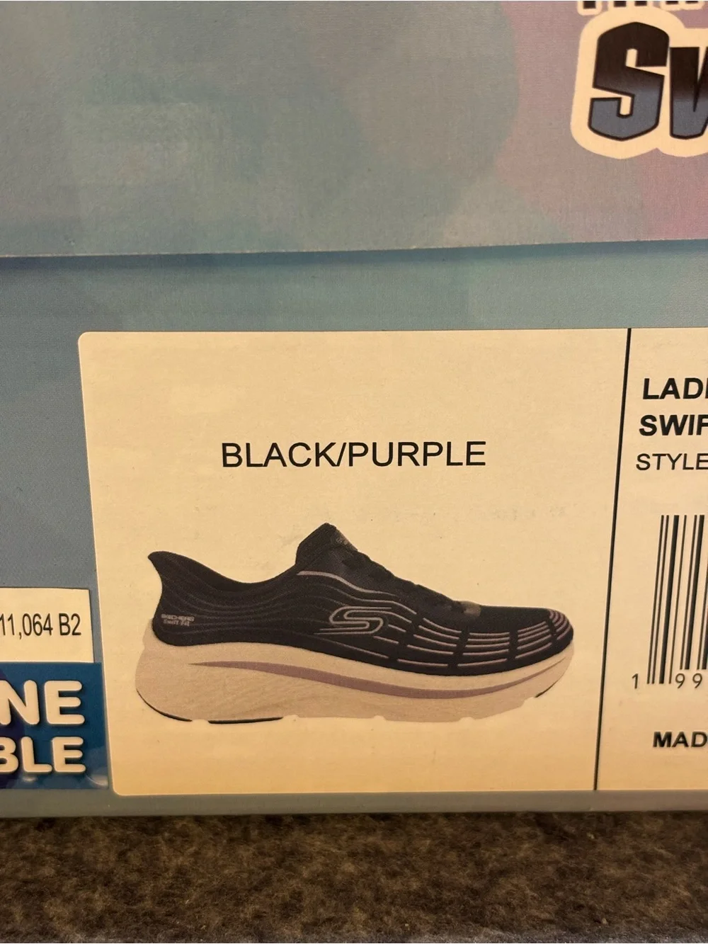 Skechers Hands Free Swift Fit Sneakers in Black and Purple Women’s Size 10